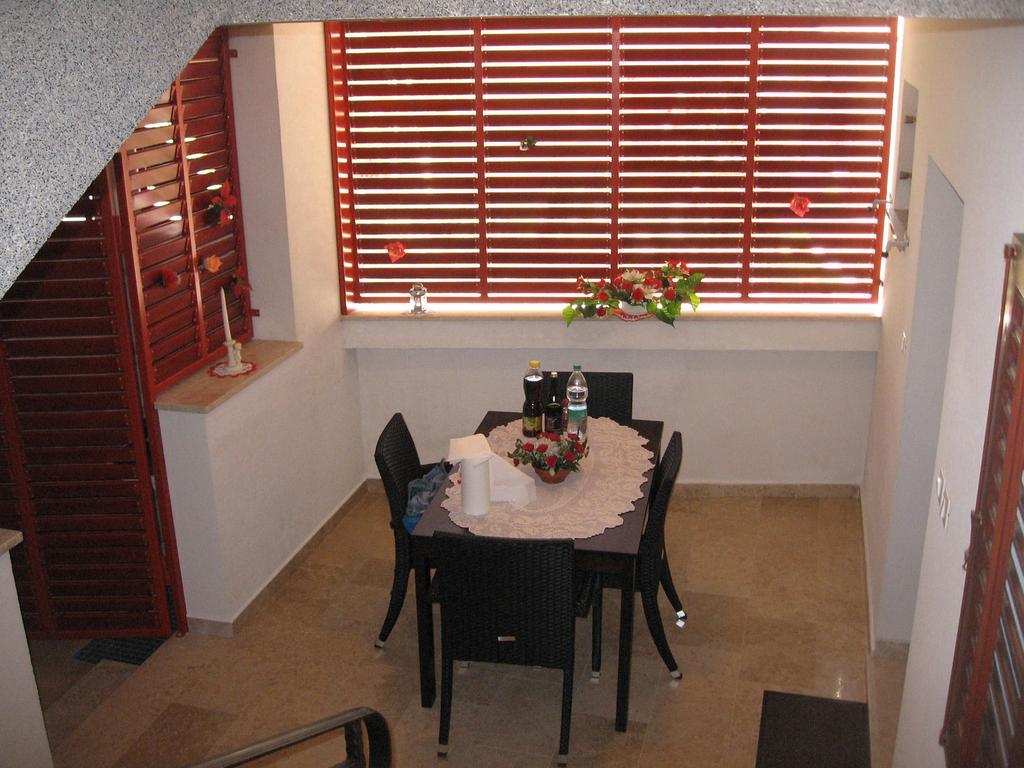 Apartments Alen Pazin Bagian luar foto